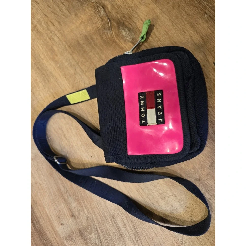 VtG TOMMY HILFIGER HERITAGE Crossbody Messenger BAG Pink Classic‎ Tommy Logo Y2K